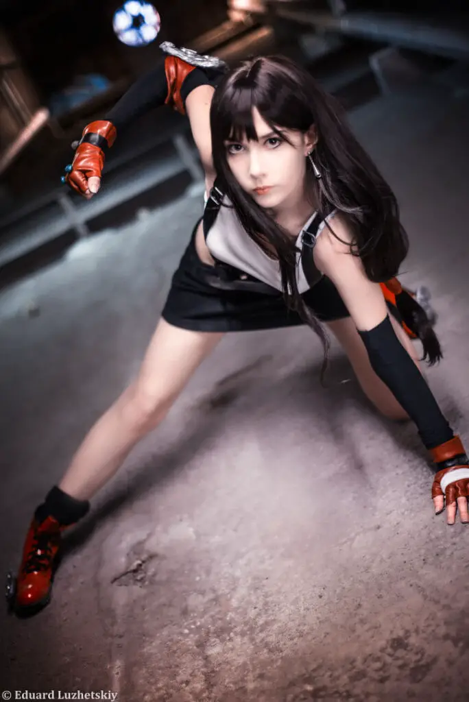 kiaraberry tifa cosplay